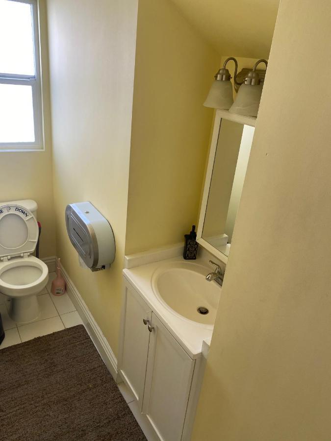 Private Large La Bedroom W Private Half-Bathroom - Ac - Wifi - Private Fridge Near Usc - Exposition Park - Usc Memorial Coliseum - Banc Of California Stadium - Downtown Los Angeles Dtla - University Of Southern California Usc! Esterno foto